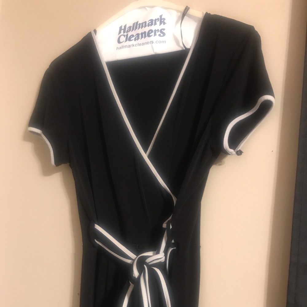 Can be dressed up or down.
